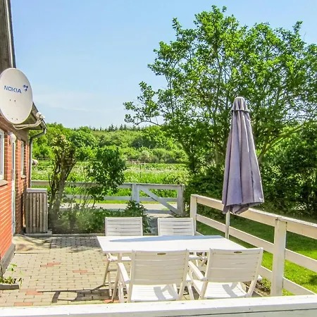 3 Bedroom Gorgeous In 度假居 伦讷