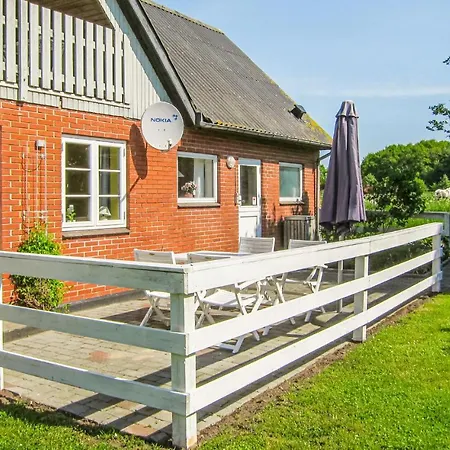 3 Bedroom Gorgeous In *
