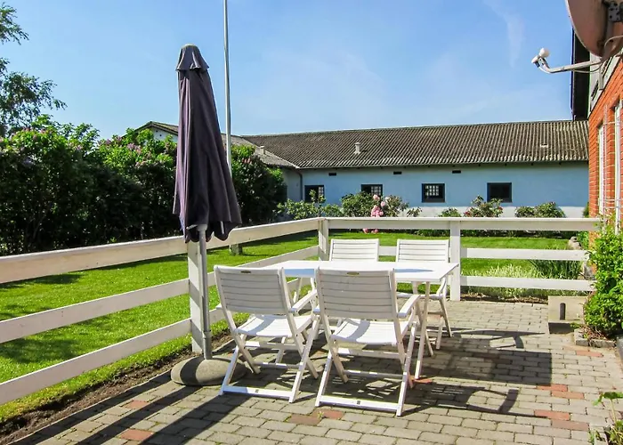 3 Bedroom Gorgeous In *